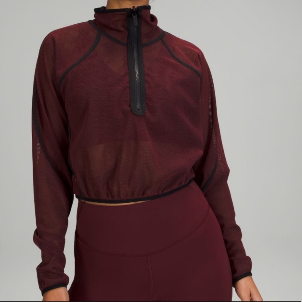Lululemon Reversible Mesh Half Zip Black/Red Merlot Size 6